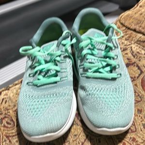 Nike Free rn running sneakers